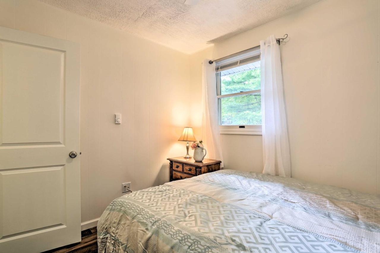 Serene Long Pond Home With Game Room And Beach Access! Экстерьер фото